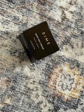 Dime dewy day cream